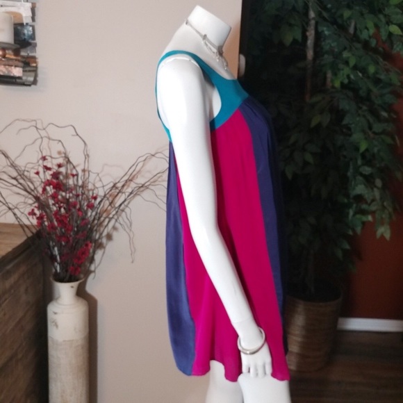 Hurley Color Block Silk Dress with Side Pockets! - Picture 2 of 7